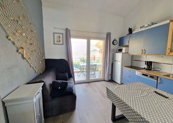 6 Pers. Avec Piscine, Tennis Et Petanque - - Fr-1-387-36 Marseillan (Herault)
